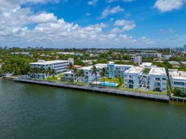 featured image of 1006 Bay Dr