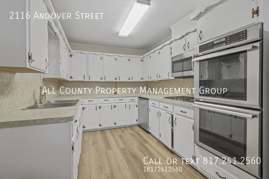 2116 Andover St - Photo 7 of 15