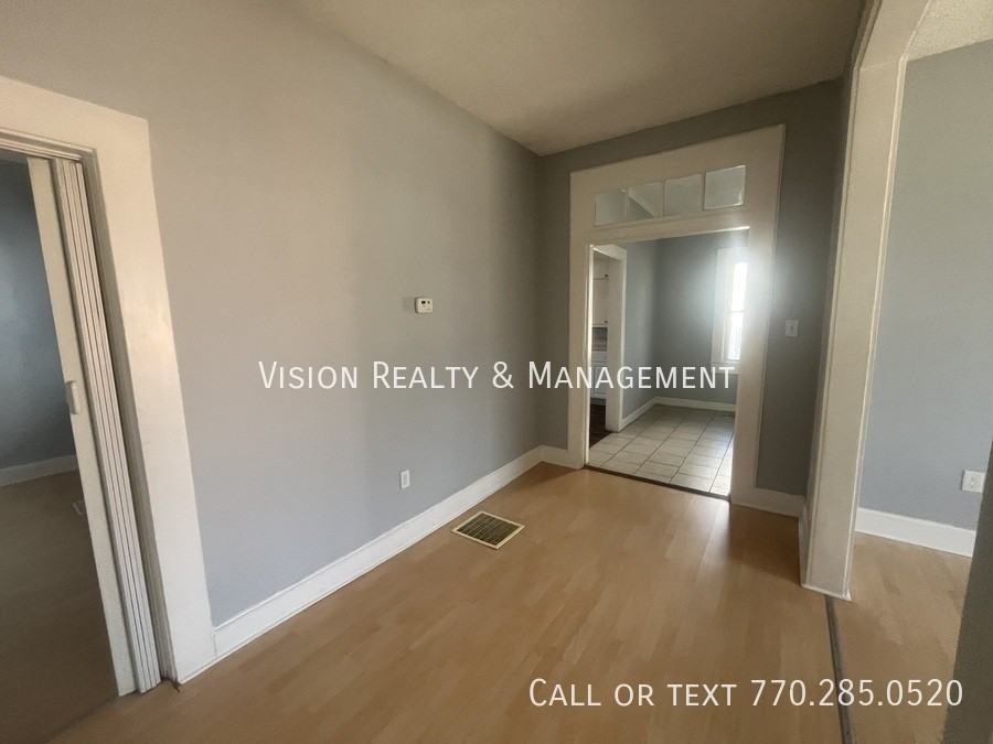 214 Hamilton Ave #A - Photo 4 of 20