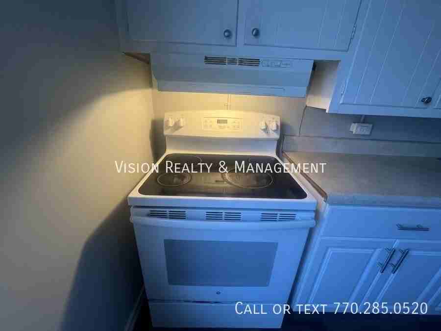 214 Hamilton Ave #A - Photo 7 of 20