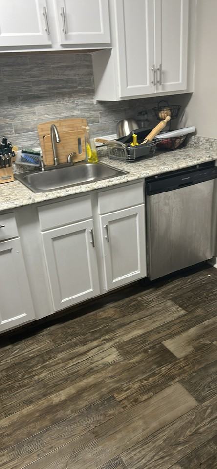 5890 Riverdale Road - Photo 7 of 8