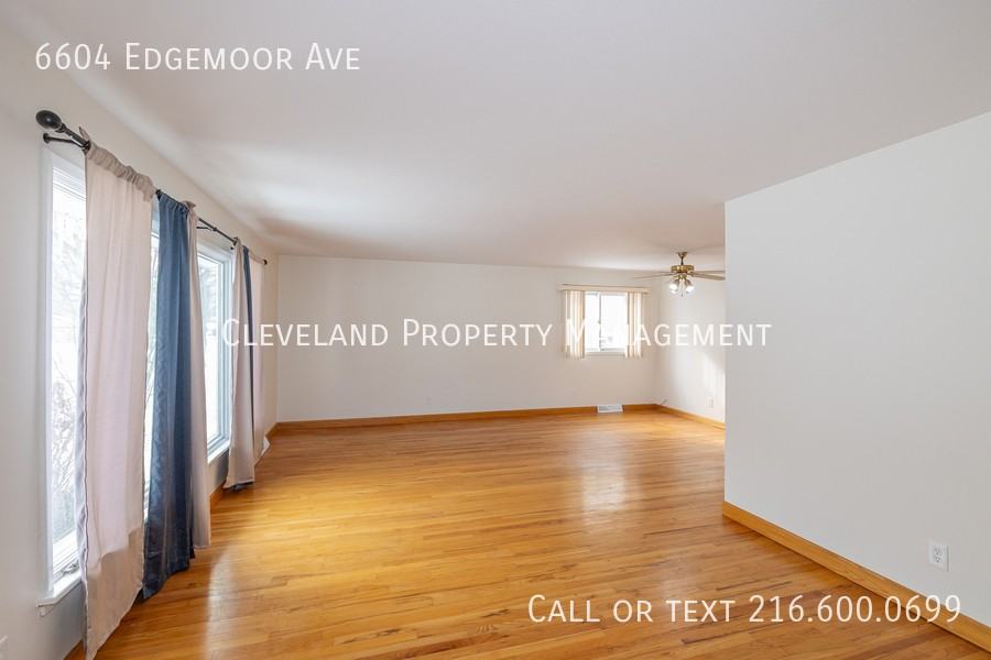 6604 Edgemoor Ave - Photo 3 of 37