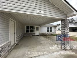 featured image of 180 Lakeland Dr #301