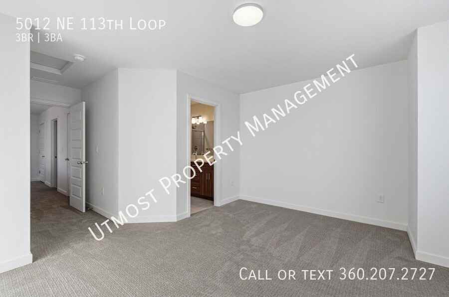 5012 Ne 113th Loop - Photo 7 of 10