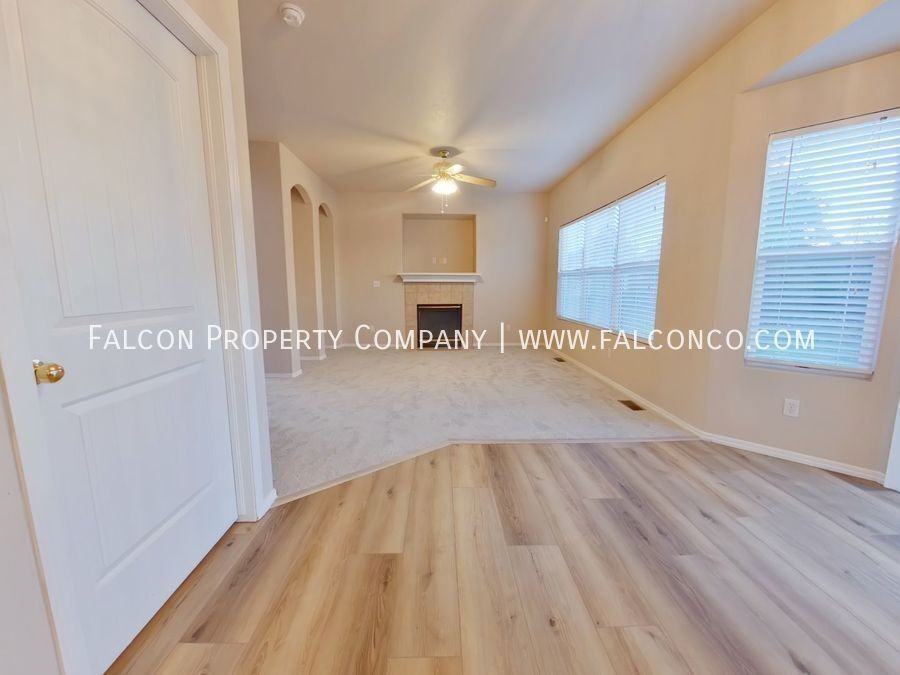 3260 Waverly Ln - Photo 7 of 20