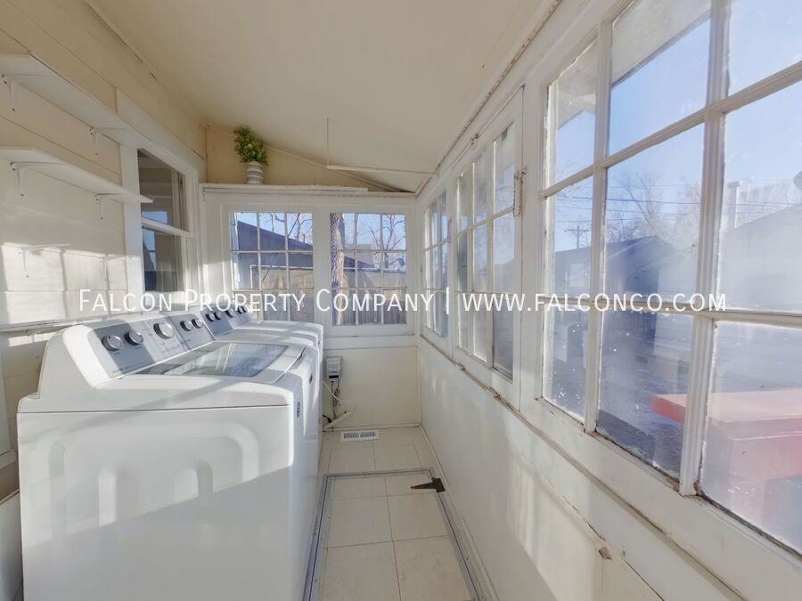 2107 W Kiowa St - Photo 6 of 16