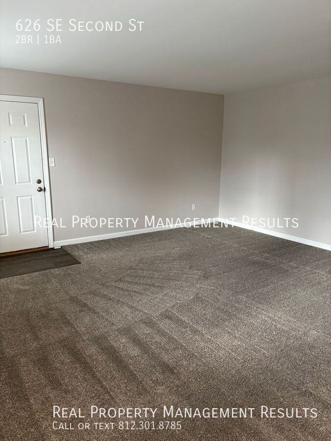 626 Se 2nd St - Photo 2 of 13