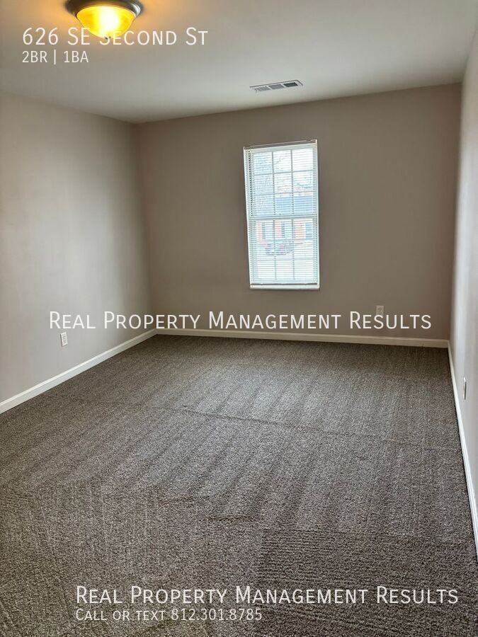 626 Se 2nd St - Photo 7 of 13