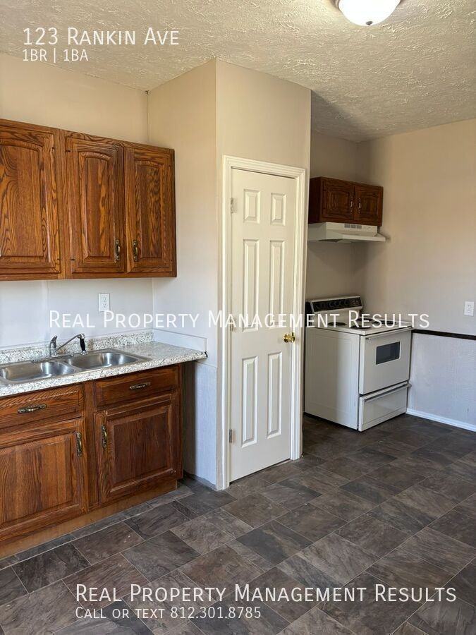 123 Rankin Ave - Photo 4 of 12