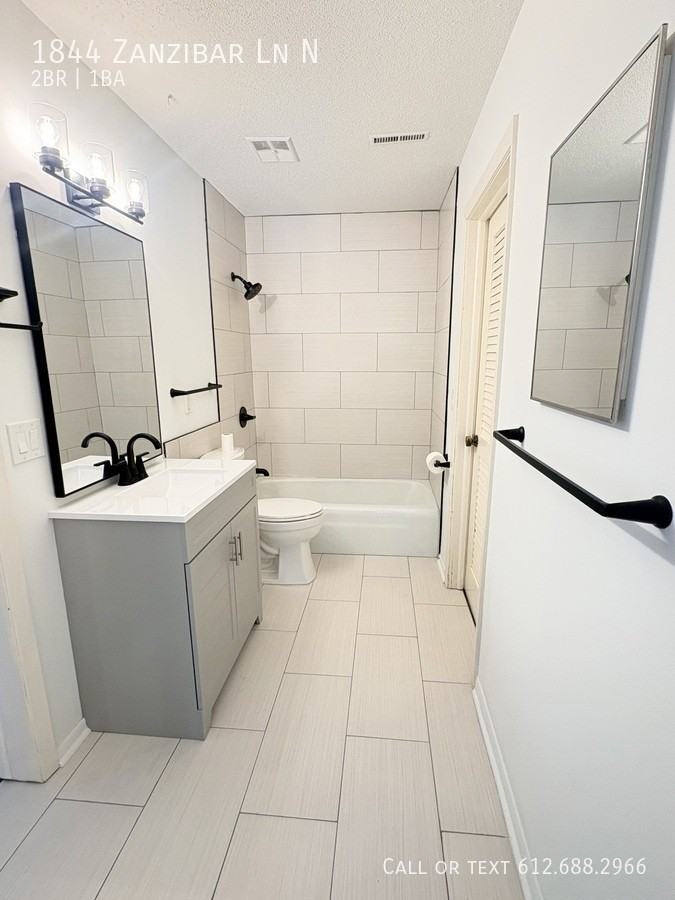 1844 Zanzibar Ln N #COPY - Photo 4 of 19