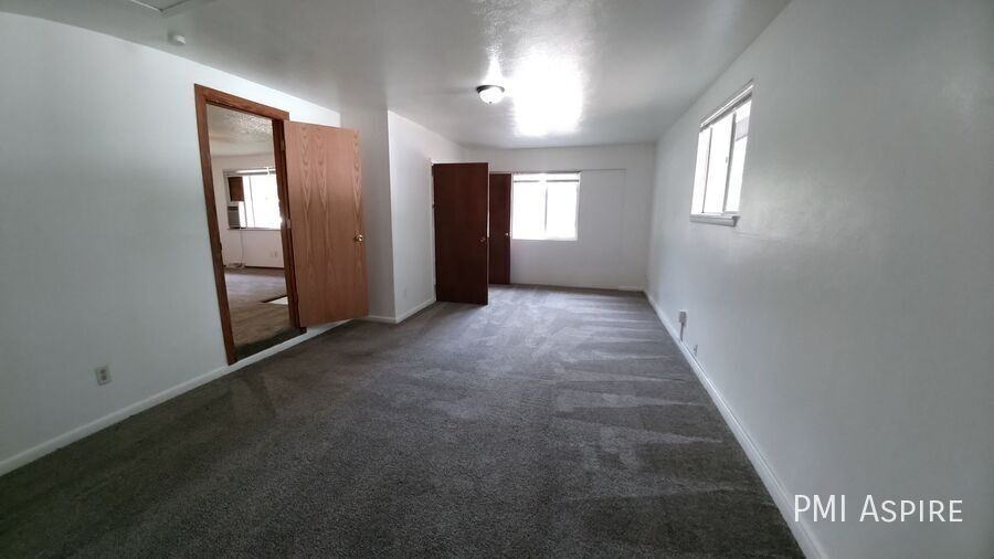 318 Mountain View Ave - Photo 6 of 11