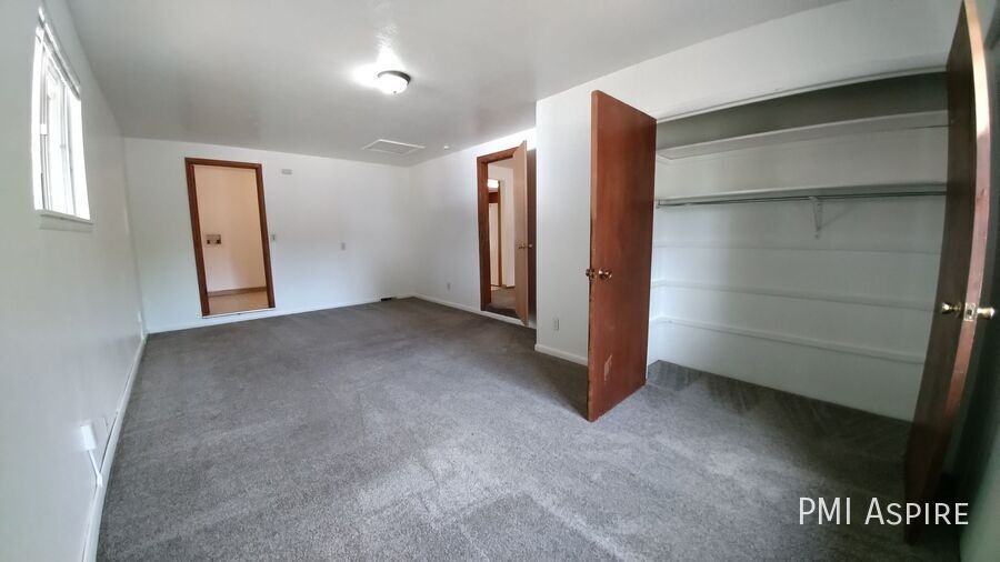 318 Mountain View Ave - Photo 7 of 11