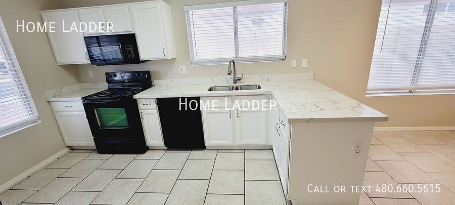 10423 W Pasadena Ave - Photo 5 of 26