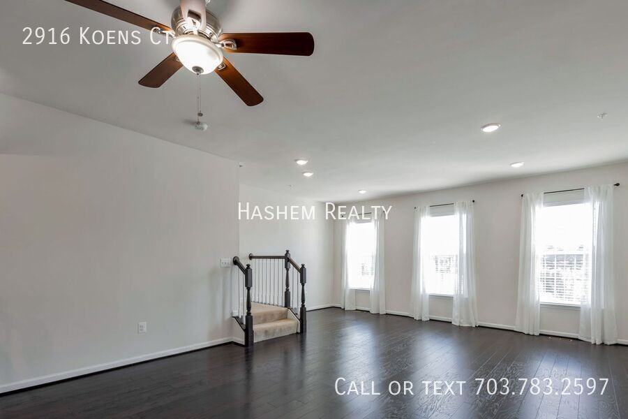 2916 Koens Ct - Photo 5 of 15