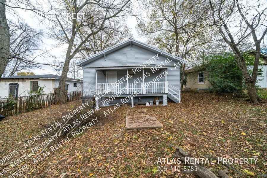 2607 21st St - Photo 3 of 20