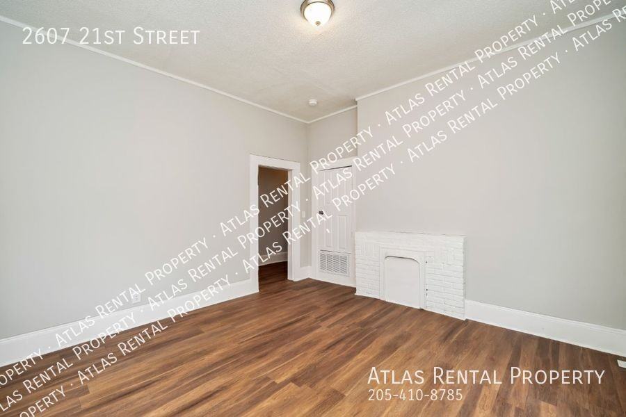 2607 21st St - Photo 7 of 20