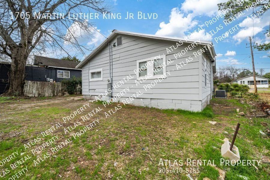 1705 Martin Luther King Jr Blvd - Photo 4 of 18