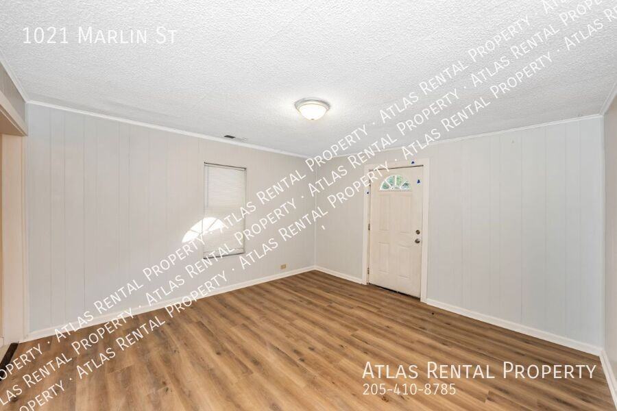 1021 Marlin St - Photo 7 of 28