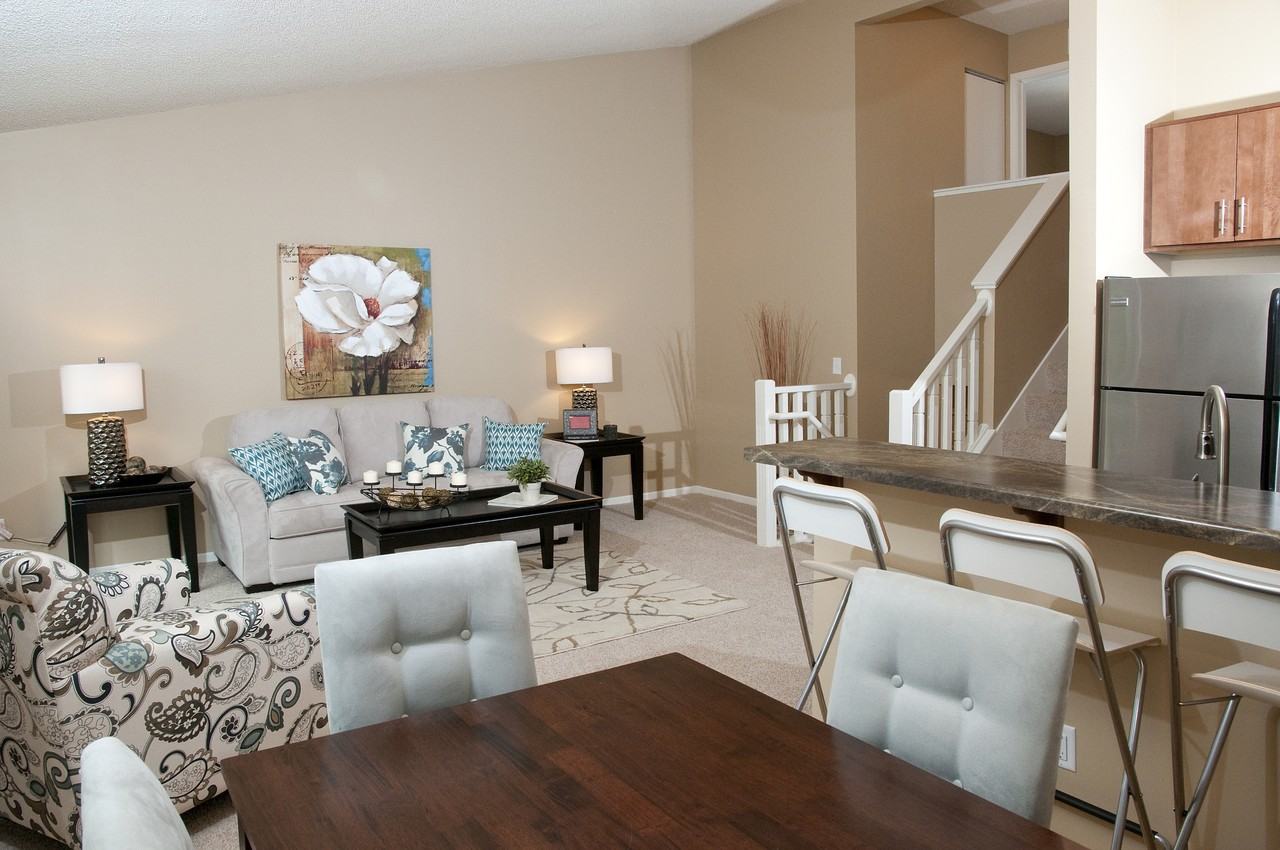 917 Wescott Sq #917 - Photo 6 of 28