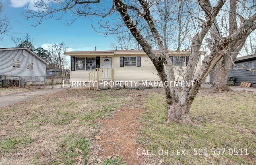 7307 Knollwood Rd - Photo 2 of 20