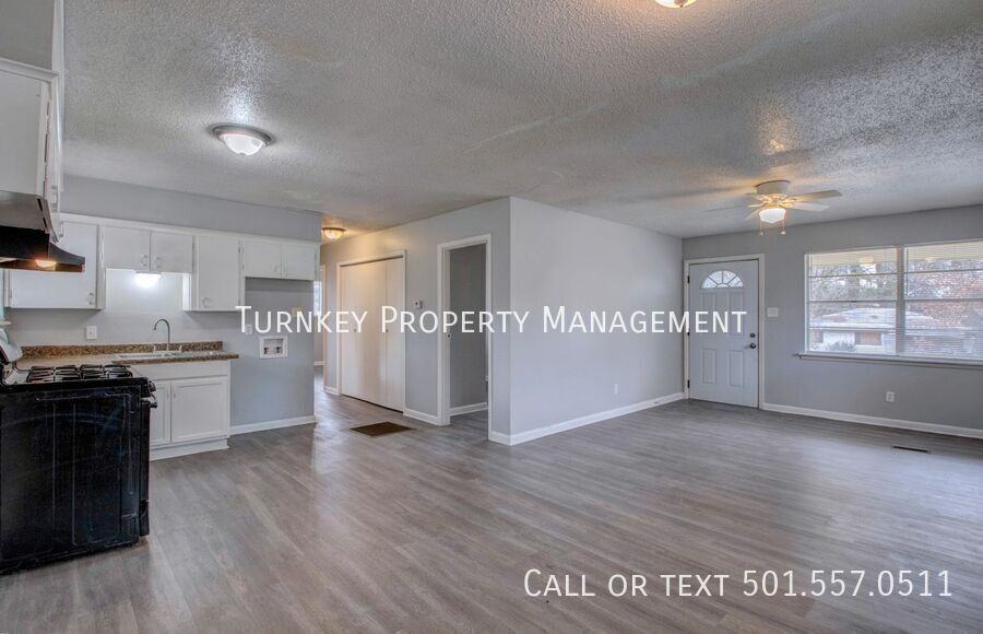 7307 Knollwood Rd - Photo 6 of 20