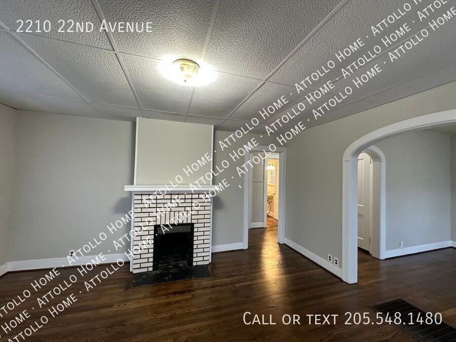 2210 22nd Ave - Photo 5 of 20