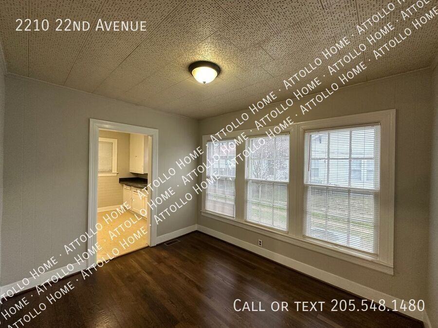 2210 22nd Ave - Photo 6 of 20