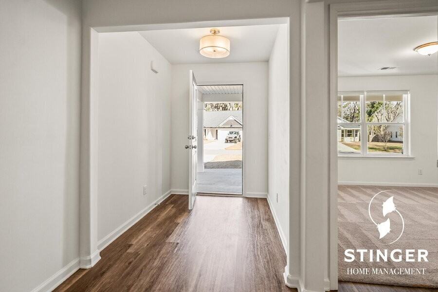 116 Teal Bluff Blvd - Photo 5 of 33