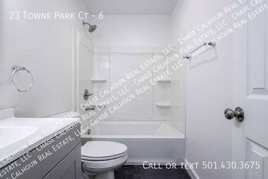 23 Towne Park Ct #6 - Photo 5 of 50