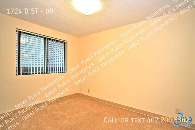 1724 D St #09 - Photo 5 of 8