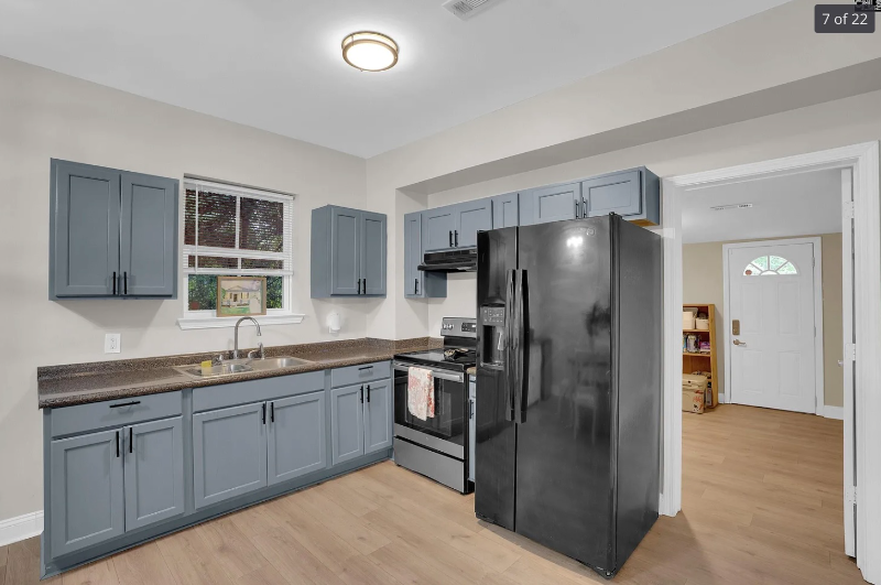 1100 Columbia College Dr - Photo 6 of 20