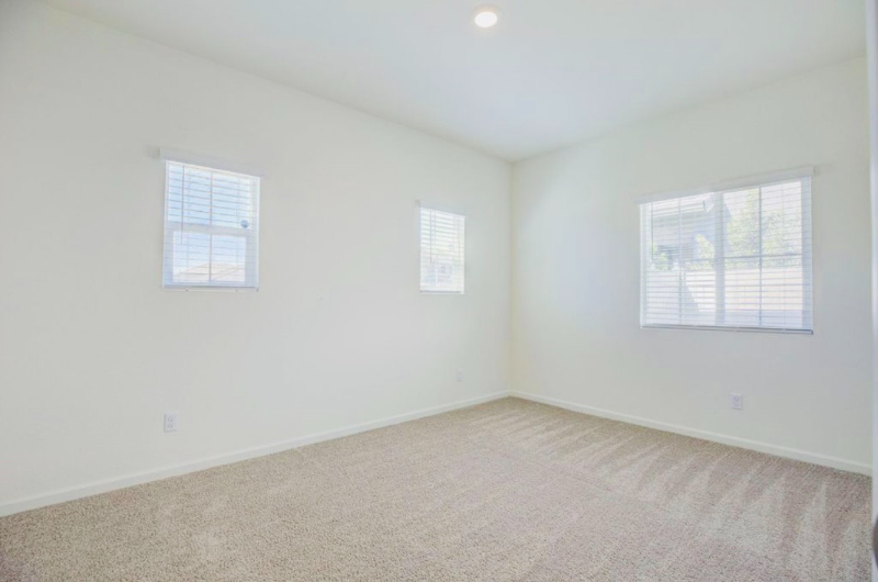 1183 Aspenparke Way - Photo 7 of 16