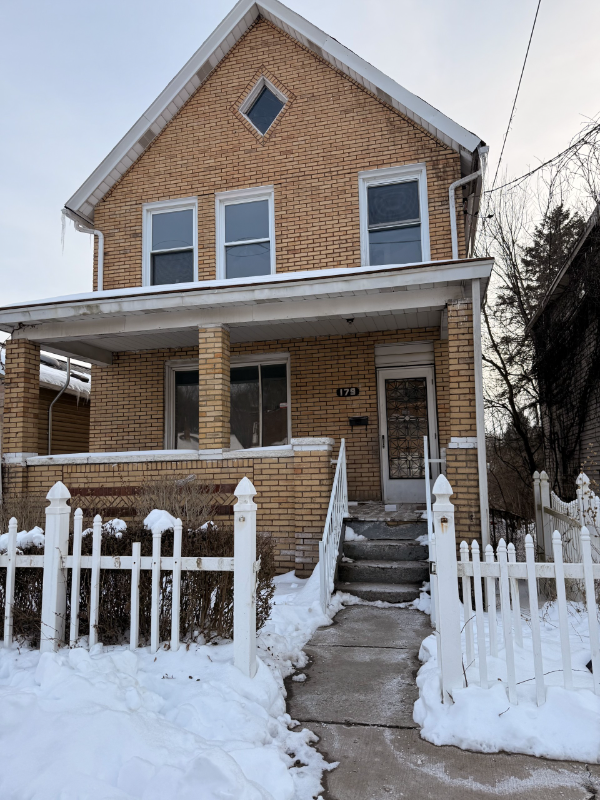 179 6th Ave - Photo 2 of 20