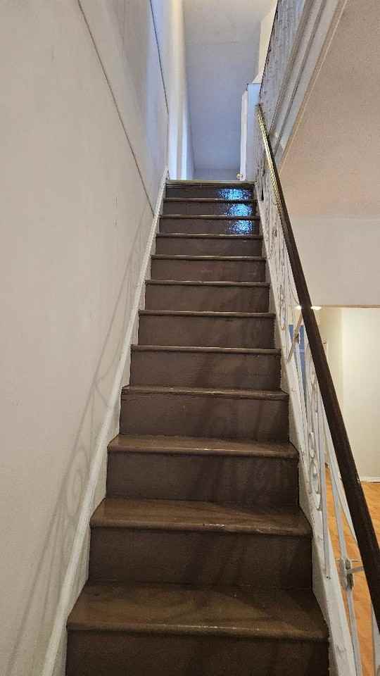 130 N 53rd St #1 - Photo 7 of 17