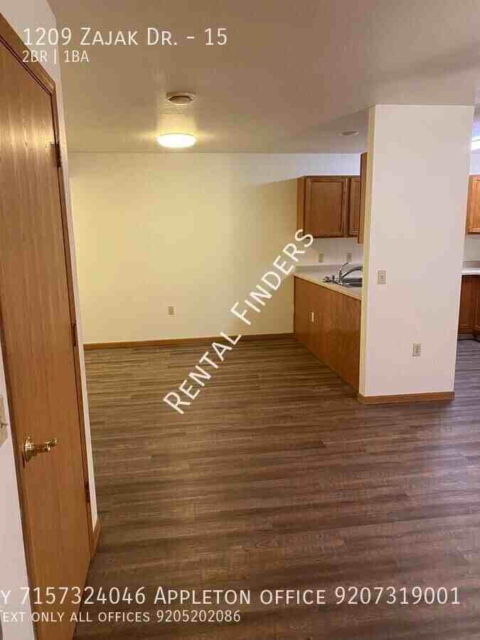 1209 Zajak Dr #15 - Photo 4 of 11