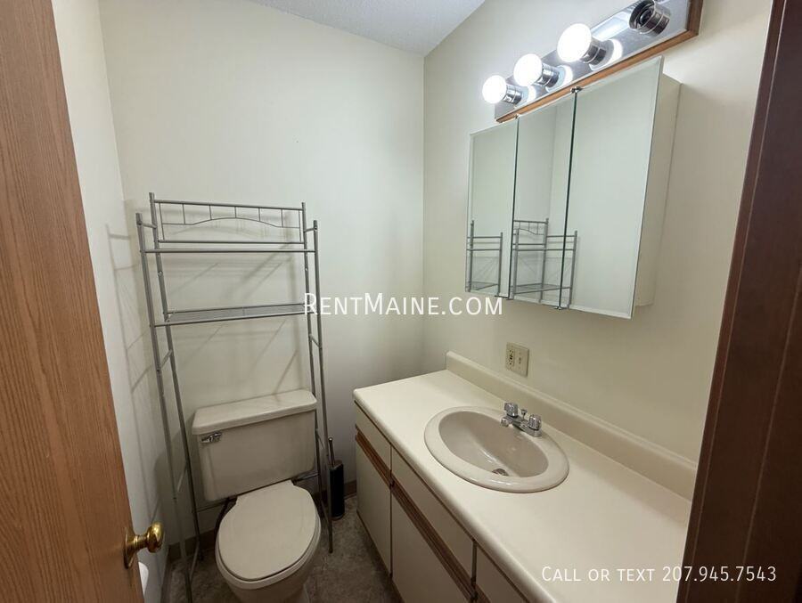 135 Howard St #D - Photo 7 of 7