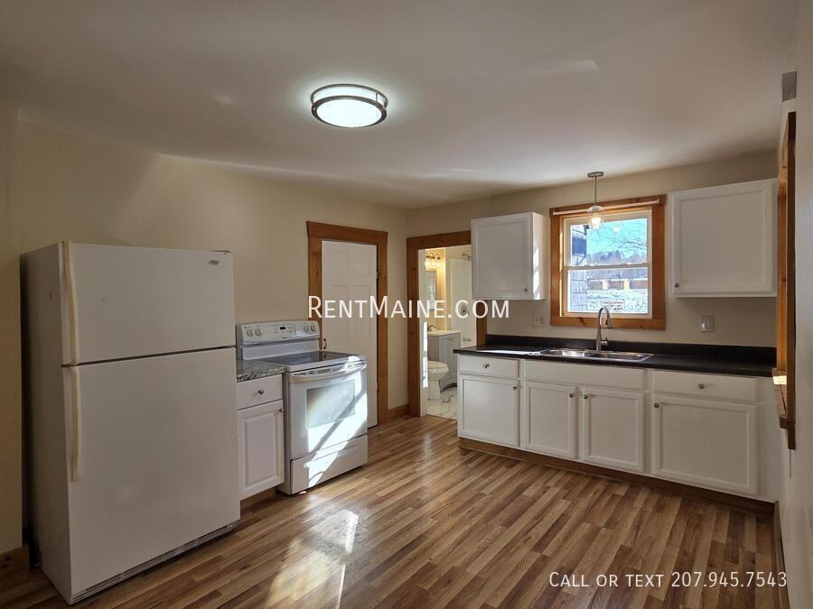 90 Newbury St - Photo 2 of 16