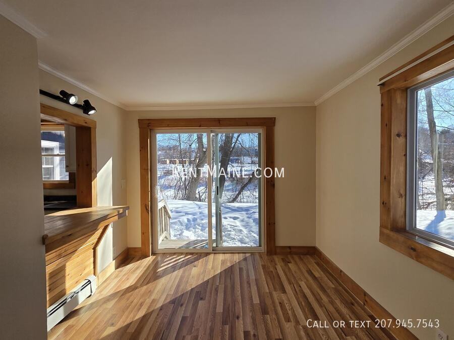 90 Newbury St - Photo 4 of 16