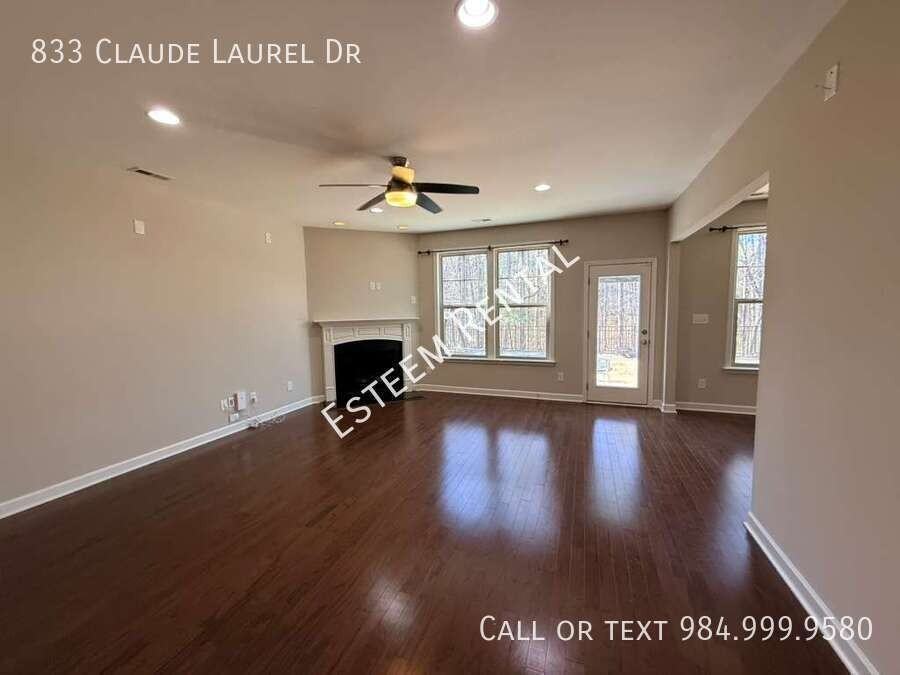 833 Claude Laurel Dr - Photo 5 of 50