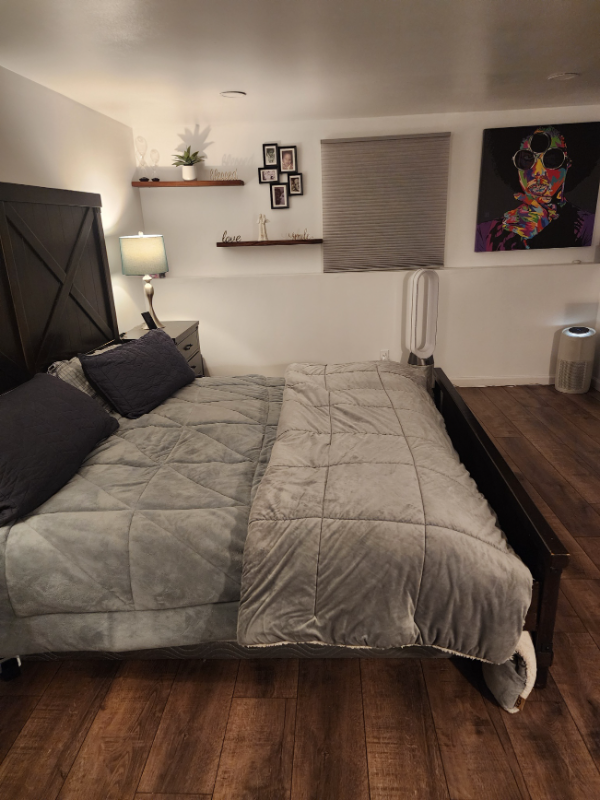 262 Jamestown Ter - Photo 4 of 19