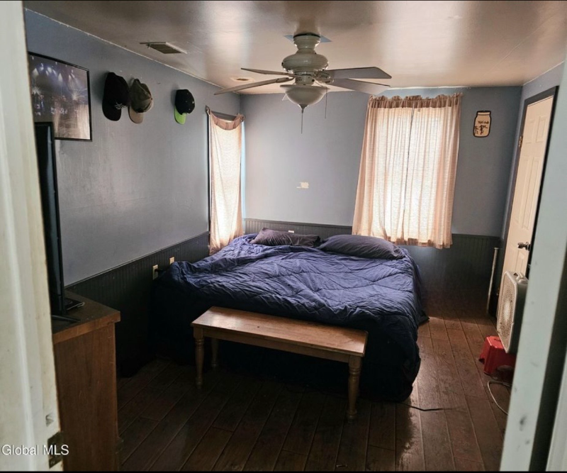 3 9th St #2 - Photo 6 of 9