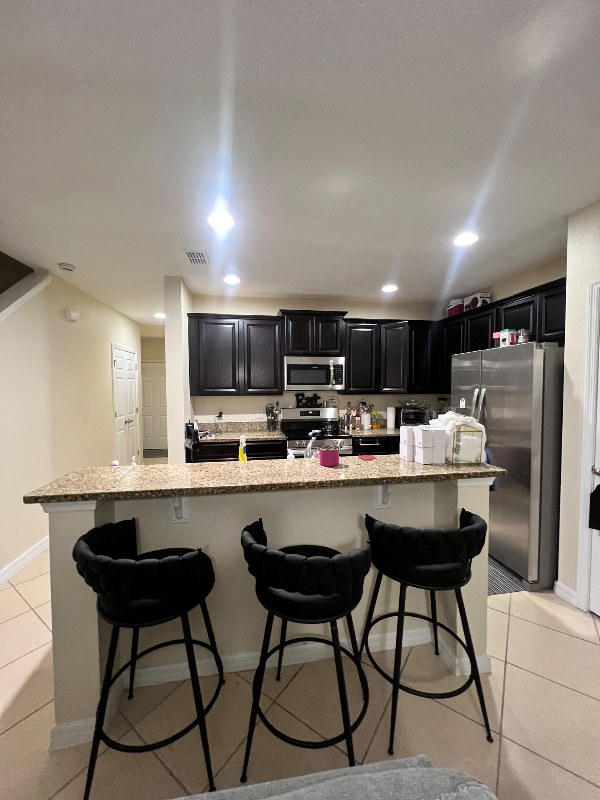 2873 Sunstone Dr - Photo 3 of 4