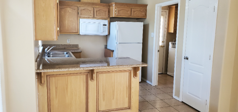 904 S Palm Dr #1 - Photo 3 of 6