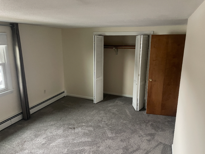 2 Hobson St #B - Photo 5 of 12