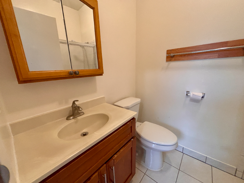 1408 21st Ave #202 - Photo 4 of 12