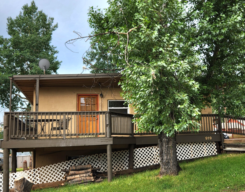 919 W Lorraine Ave #1 - Photo 2 of 12