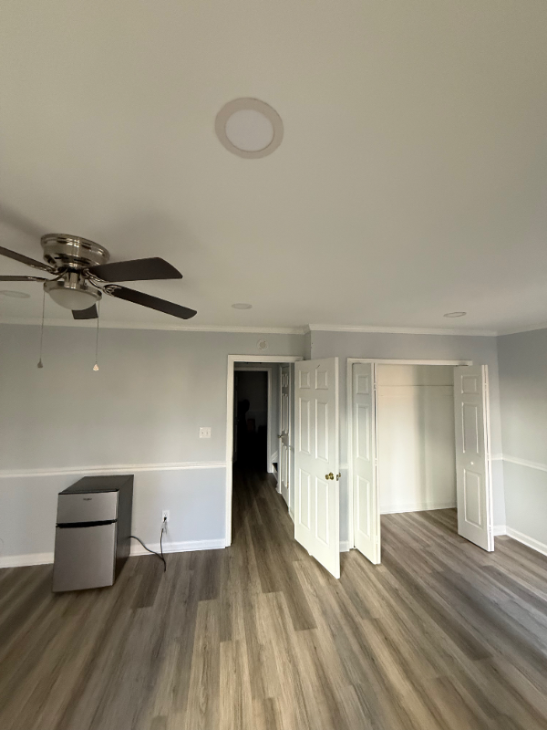 3781 Winborne Ln - Photo 3 of 20