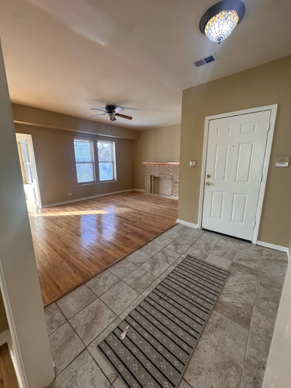 7223 S Euclid Ave #1C