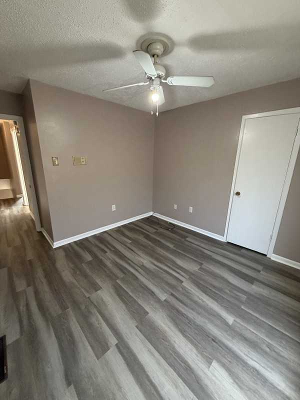 4506 Laplace St - Photo 6 of 13