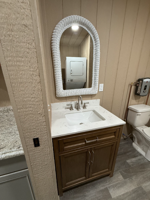 1041 Fm #A - Photo 4 of 9